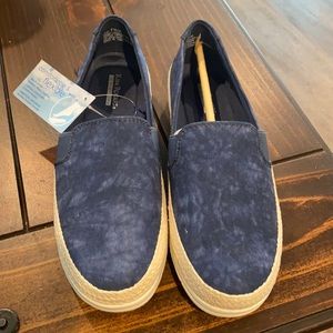 Brand new Kim Rogers memory foam Navy Blue flats